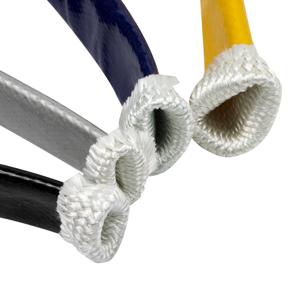 تطبيقات غلاف التسخين المصنوع من السيليكون الأسود في صناعة السيارات للأسلاك والخراطيم وخطوط الزيت