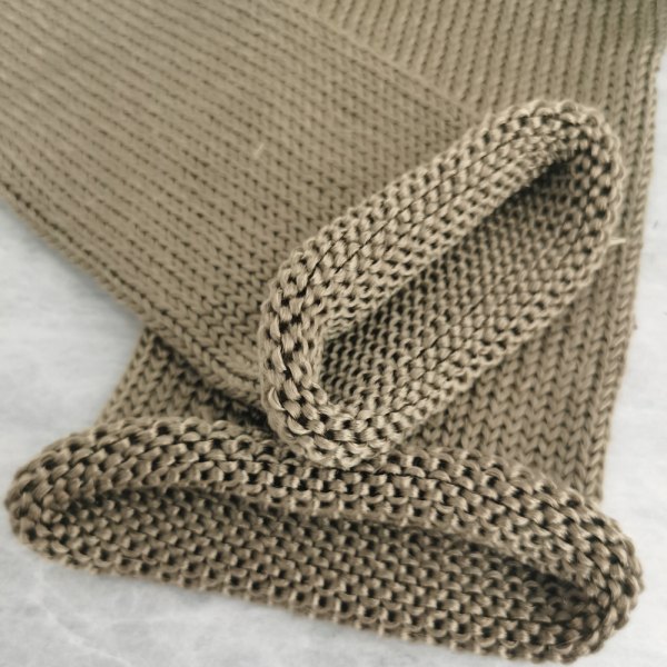 لماذا تستخدم غلاف العادم التيتانيوم للعزل الحراري؟